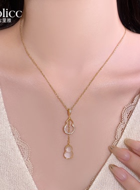 金色双葫芦镂空微镶吊坠项链小众