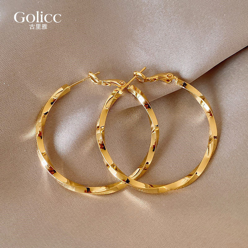 金色扭纹大圈圈耳环女轻奢高级感素圈耳饰新年耳钉适合圆脸的耳圈,饰品/流行首饰/时尚饰品新,耳环,淘宝优惠券,粉丝福利购,淘宝优惠卷