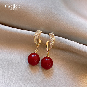 红色珍珠耳环女气质耳坠独特2026新款爆款高级感轻奢气质耳钉耳饰
