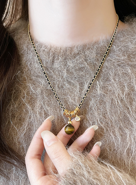 金色虎眼石串珠编织绳葫芦项链