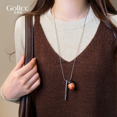 银圆条咖色松果吊坠长项链女秋冬高级感轻奢小众毛衣链子2026新款