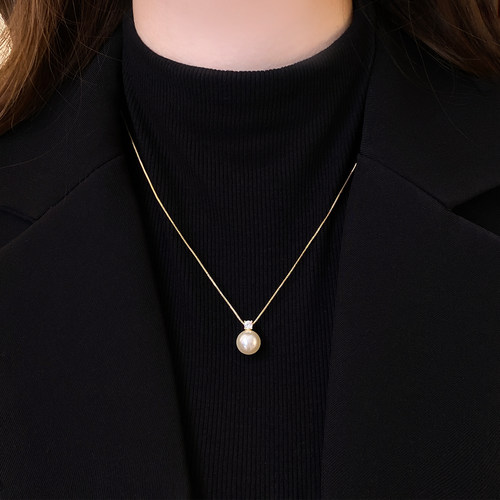 大气高档高级感轻奢小众毛衣配饰