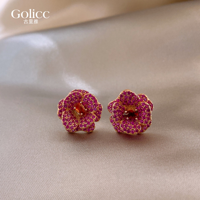 粉红色锆石花朵耳钉小巧精致耳饰