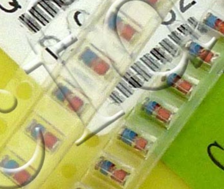 ZMM4V7【拍1件发20个】 0.5W贴片稳压二极管4.7V 1206 LL34