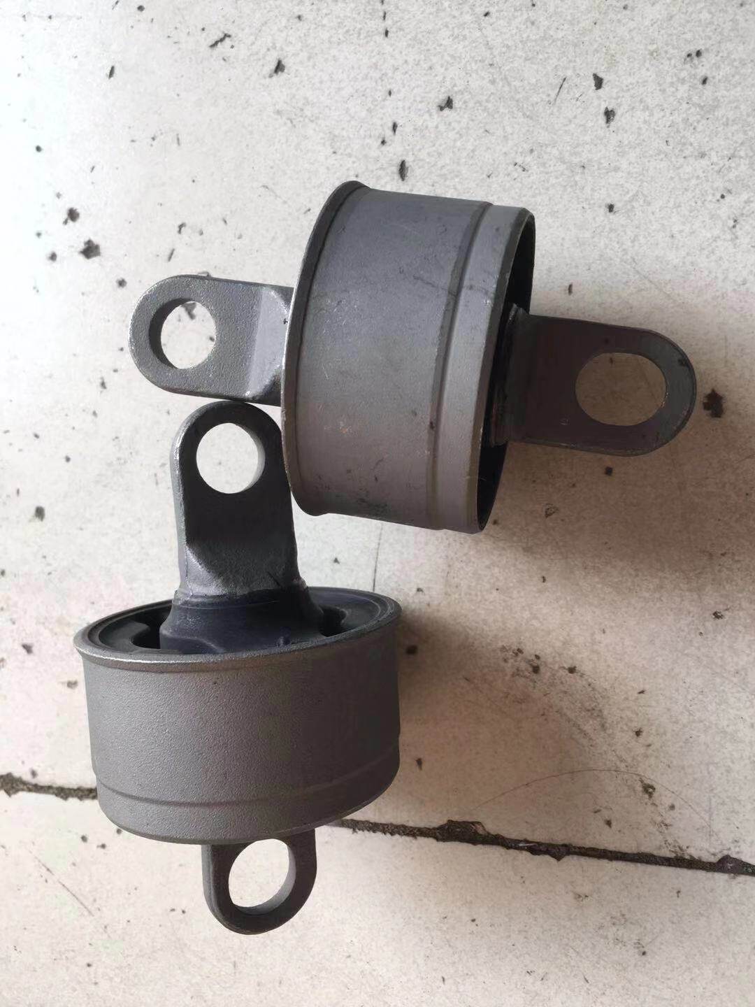 jeep吉普指南者/自由客/铂锐/后羊角胶套/羊角胶套/后转向节衬套