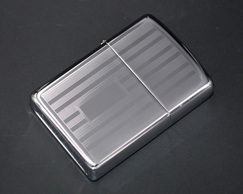 原装正品Zippo芝宝打火机-绝版收藏-2004年镀铬镜面绅士高雅竖纹