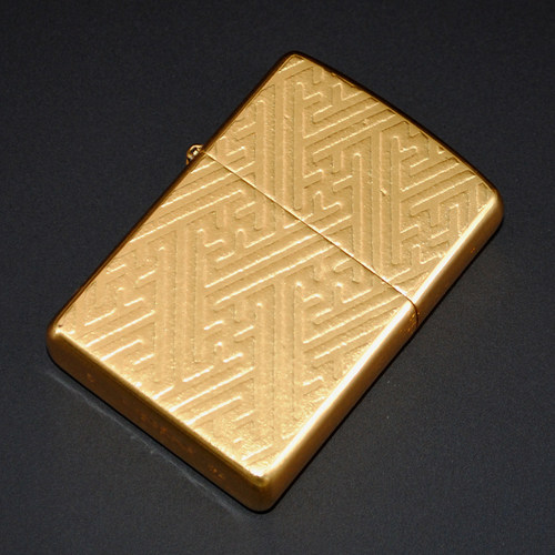 Zippo收藏2002年霉化金箔打火机