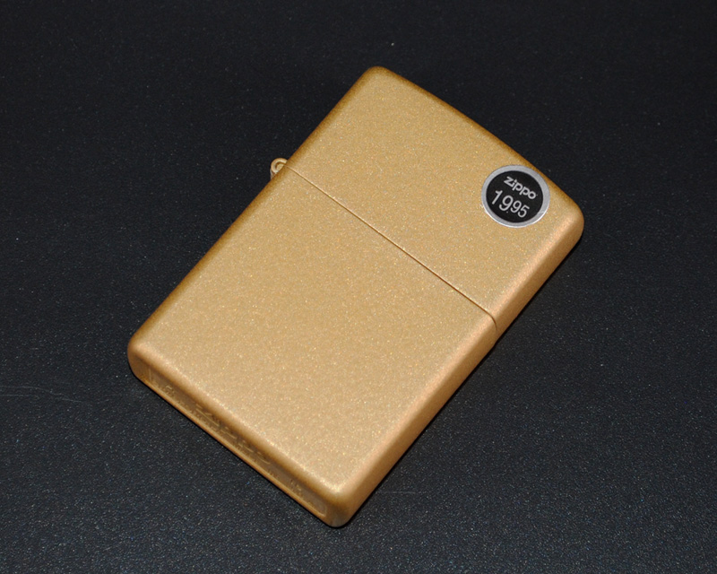 原装正品Zippo芝宝打火机-绝版收藏-2018年金沙漆光板机