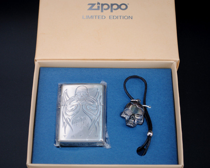 原装正品Zippo芝宝打火机-精品收藏-2003年日版镀银骷髅纹身样机