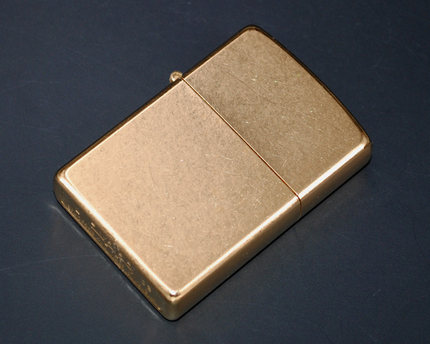 原装正品Zippo芝宝打火机-绝版收藏-2003-2004年镀金花沙光板机
