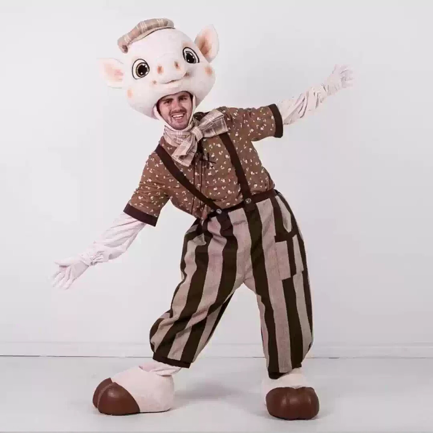 定制小猪卡通人偶服棕白条纹复古风舞台装景区游乐园巡游表演服装