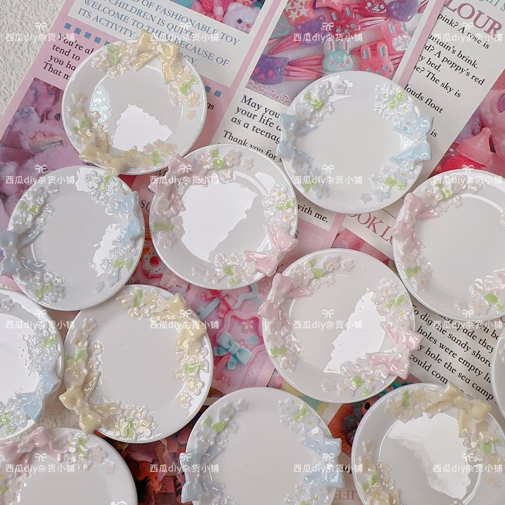 仿真微缩食玩捏捏餐盘蝴蝶结樱花盘子花朵diy冰箱贴场景娃屋配件