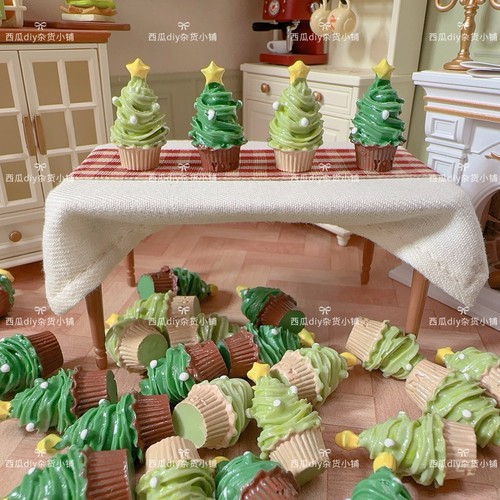 微缩场景食玩树脂配件立体星星圣诞树diy饰品桌面摆件娃娃屋场景