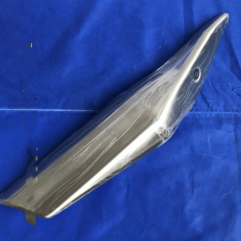 适用GSX250R排气管装饰罩连接器消声器外罩防护盖防烫板排气后段