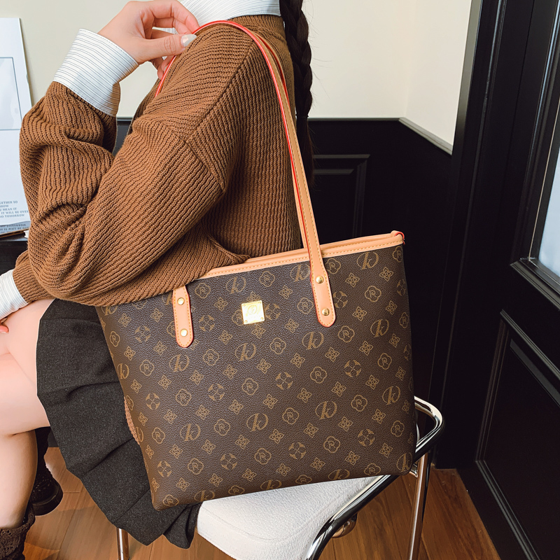 大容量托特包新款通勤包