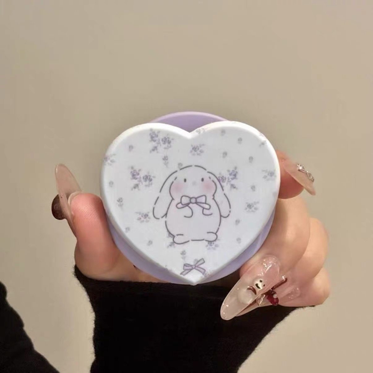 可爱满屏碎花兔子磁吸支架适用 MagSafe手机强力磁吸伸缩支架桌面,3C数码配件,手机支架/手机座,淘宝优惠券,粉丝福利购,淘宝优惠卷