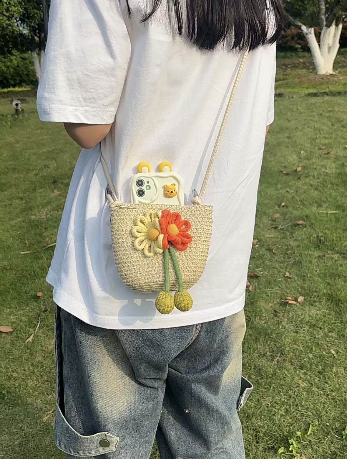 清新彼岸花草编手机斜挎包 女生百搭编织口巾包手机收纳小包