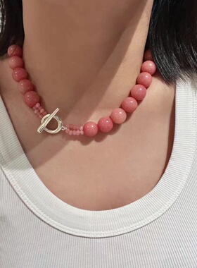 新款粉色串珠项链新潮小众设计玉石女锁骨链招桃花时尚饰品