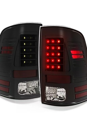道奇公羊皮卡改装尾灯后雾灯熏黑LED RAM 1500 2500 2009-2018款