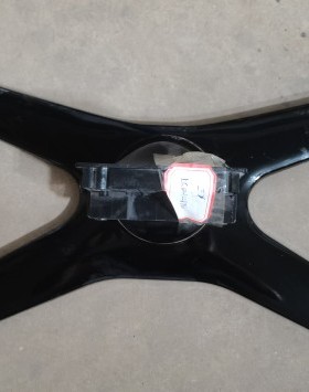 原装三洋LCD-32CA760液晶电视机底座 带螺丝现货