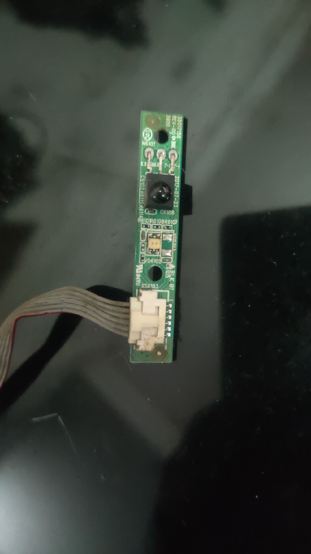 康佳LED42J39AW LED42T16A遥控接收板 35017158实物图拍摄