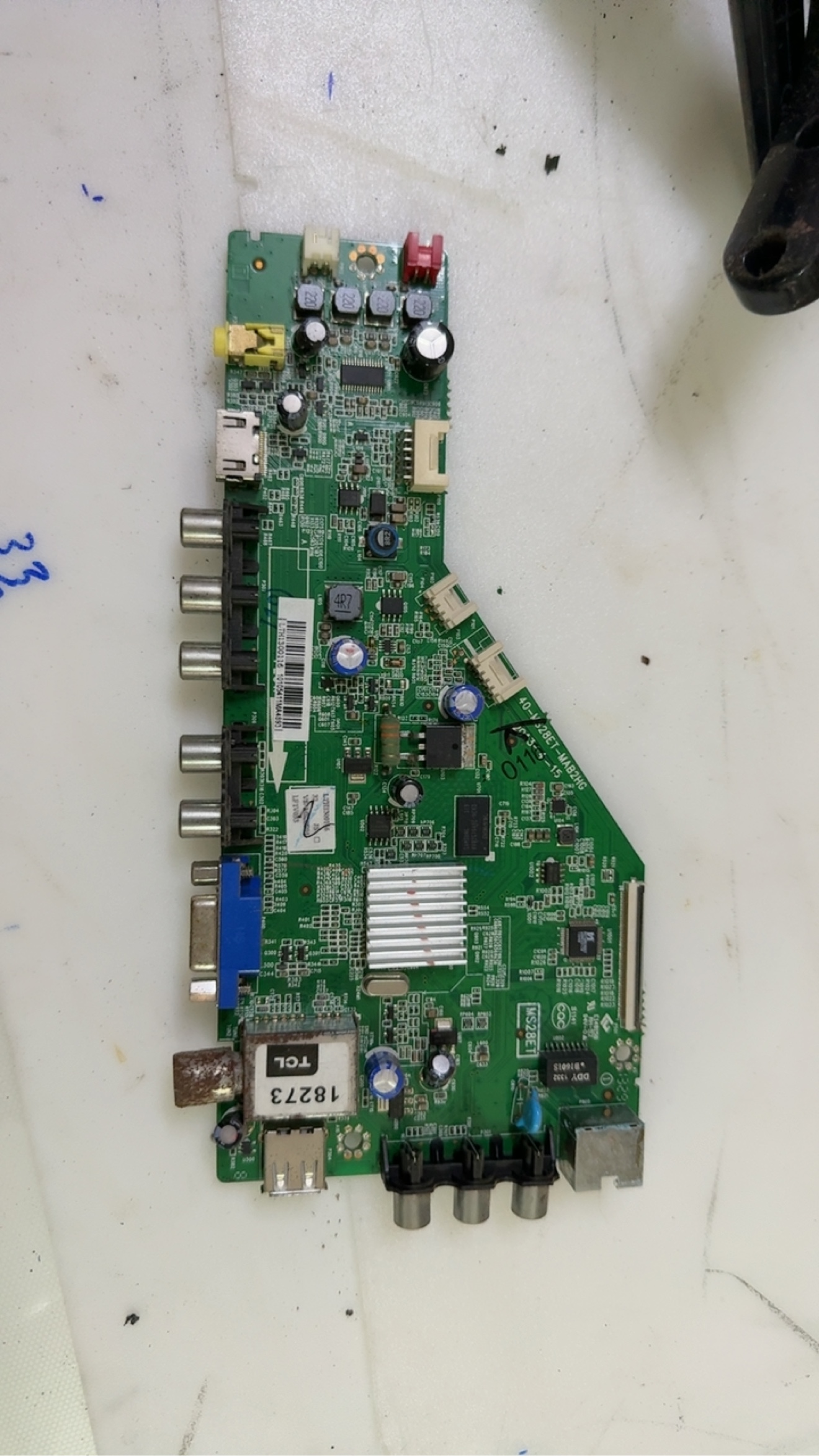 TCL L32F1590B/32F1570B/32F1510B主板40-MS28ET-MAB2HG屏320CSOT