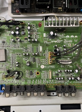 原装 TCL L26N9 主板MSDV2601-ZC01-01 303C260107C 屏V260B1-L03