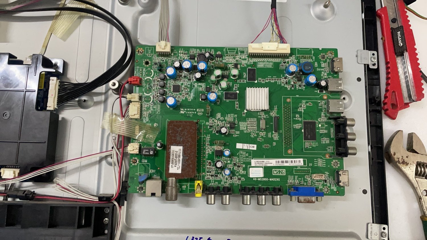 TCL L32E5200BE/3200BE L32V6300-3D板40-MS2800-MAD/C2XG屏选