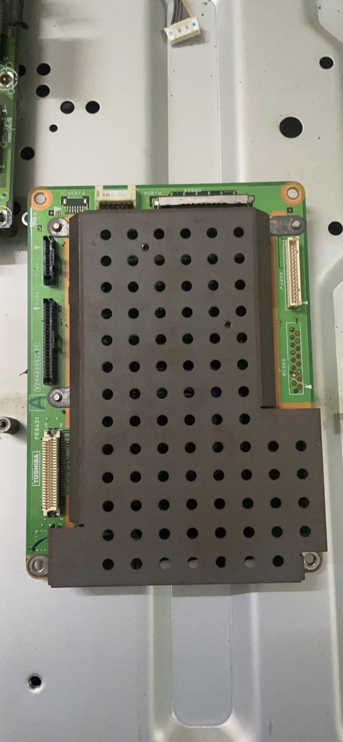 东芝52C3000C主板PE0421 A V28A00052201配屏LTA520HB01/HA02测好