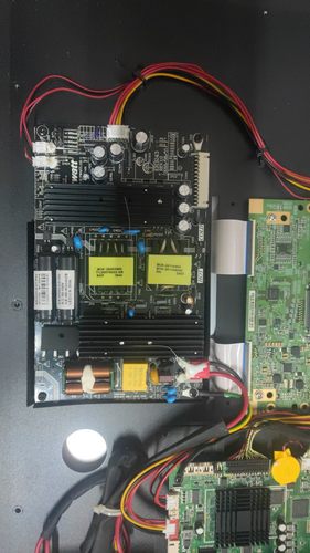 ZWATT ER3243液晶电源板带恒流 可支持32寸-43寸液晶电视机广告机