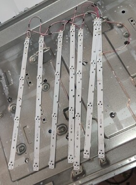 海信LED43N2600  LED43H2600 43N3000U灯条JL.D42641330-003CS-M