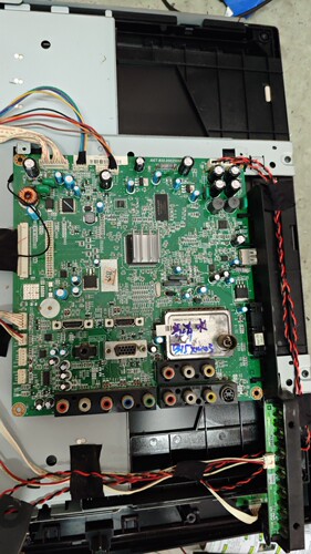 长虹LT32/42/46729FX  LT24610主板JUC7.820.00025066屏选