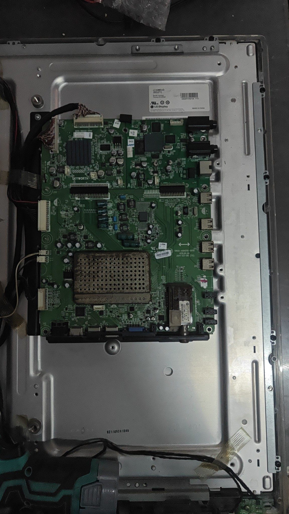 创维 42E96RS电视主板5800-A8A010-0010屏 LC420EUD SD F1