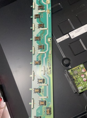 索尼KLV-46EX400 46EX500高压板SSB460-12S01配屏LTY460HM01