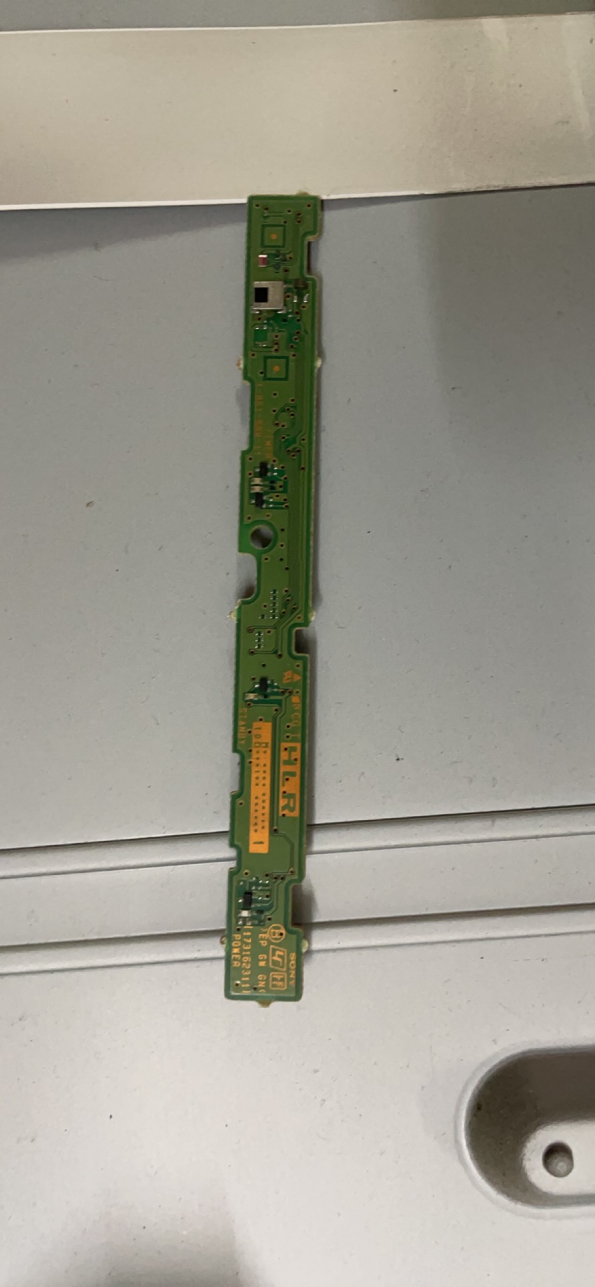 原装 索尼KLV-55EX500 46EX700遥控接收板1-881-589-11