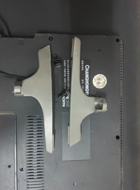 长虹32/39/42D2000n  32D2060 UD43D6000i底座原装配螺丝