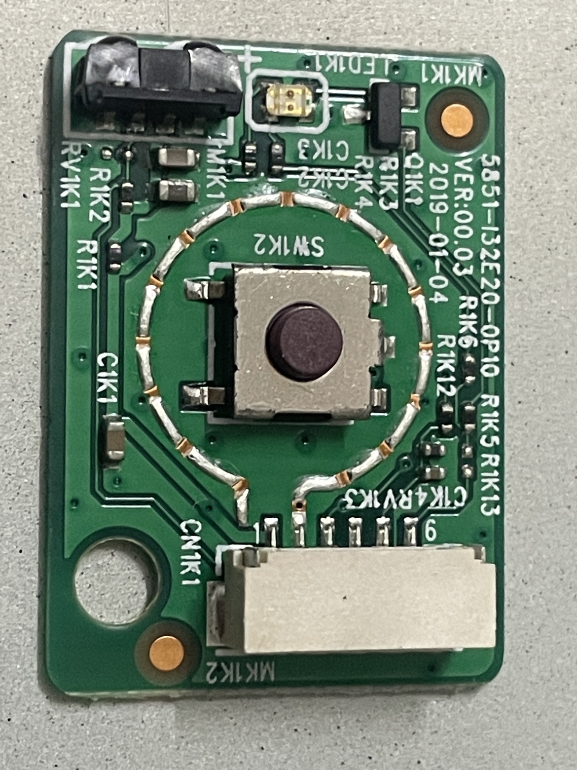 创维55M1 50M9S 50M2 M7S 55G520遥控接收板5851-I32E20-0P10