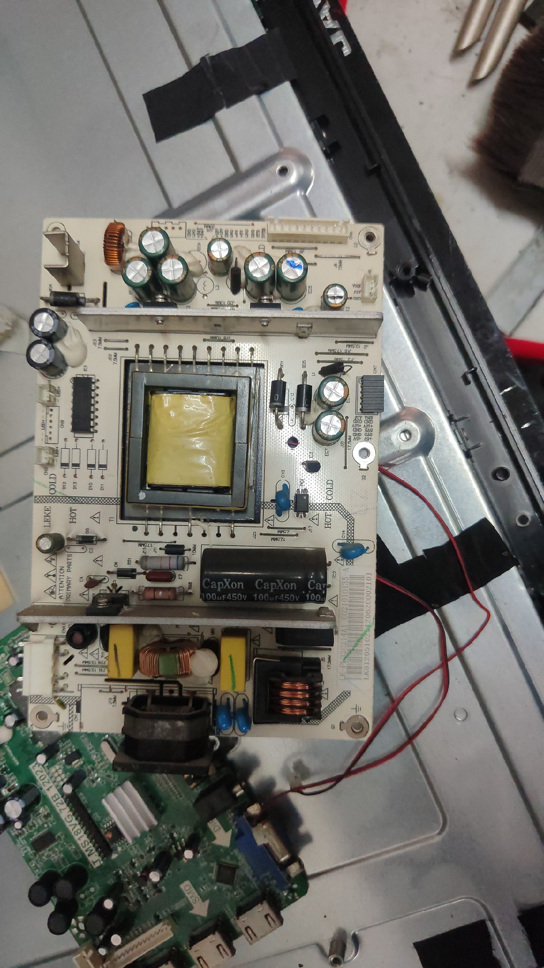 原装 三洋32CE530ALED 电源板 LK-PL320214A1 6021010135-A