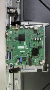 TCL 32H65C 32V6E 32V6EA主板TPD.T920T.PB775 屏线在外