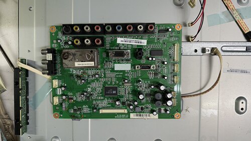 长虹LT26610 LT26629 LT26620主板JUC7.820.00018408屏V260B2-L03