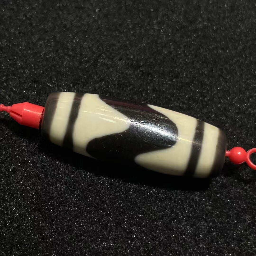 聚缘天珠【藏传博古虎牙天珠】台湾天珠西藏天珠拍前咨询