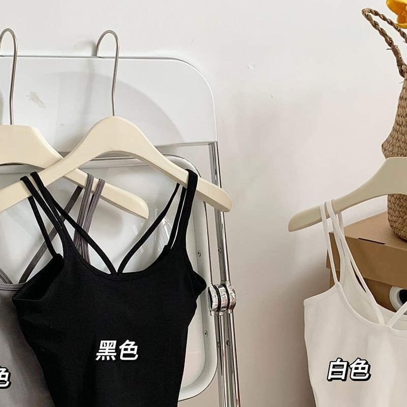 2025明星同款白色吊带背心女夏带胸垫bra纯欲风U领修身显瘦短款