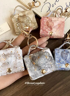 皮革印花爱心包包吊坠挂件女精致便携高级感挂饰小众设计感配饰品