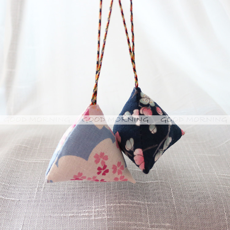 FINISHED ZONGZI SMALL SACHET DRAGON BOAT FESTIVAL WORMWOOD INSECT REPELLENT AND WIND TRIANGLE SACHET PENDANT SMALL GIFT GIFT