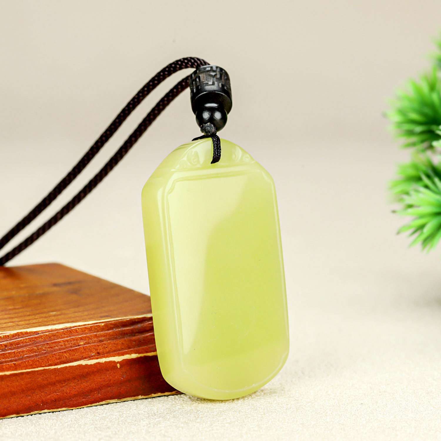 和田玉无事牌吊坠项链男女新疆黄口平安牌挂件转运平安护身符玉佩