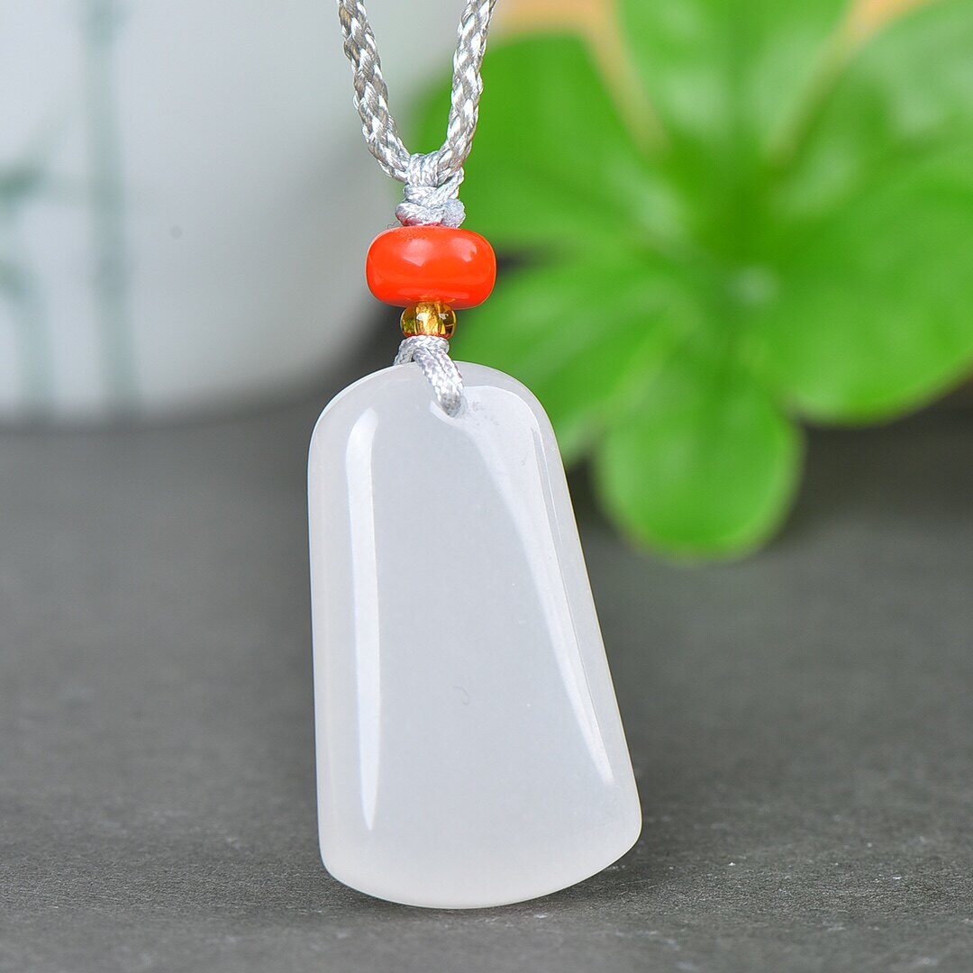 新疆和田玉白玉无事牌吊坠男女款青白玉平安牌挂件玉佩玉坠毛衣链
