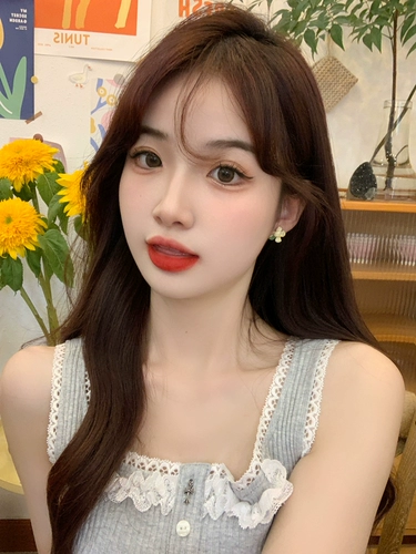 Милые весенние серьги, небольшие дизайнерские клипсы, 2025 года, тренд сезона, без проколов ушей