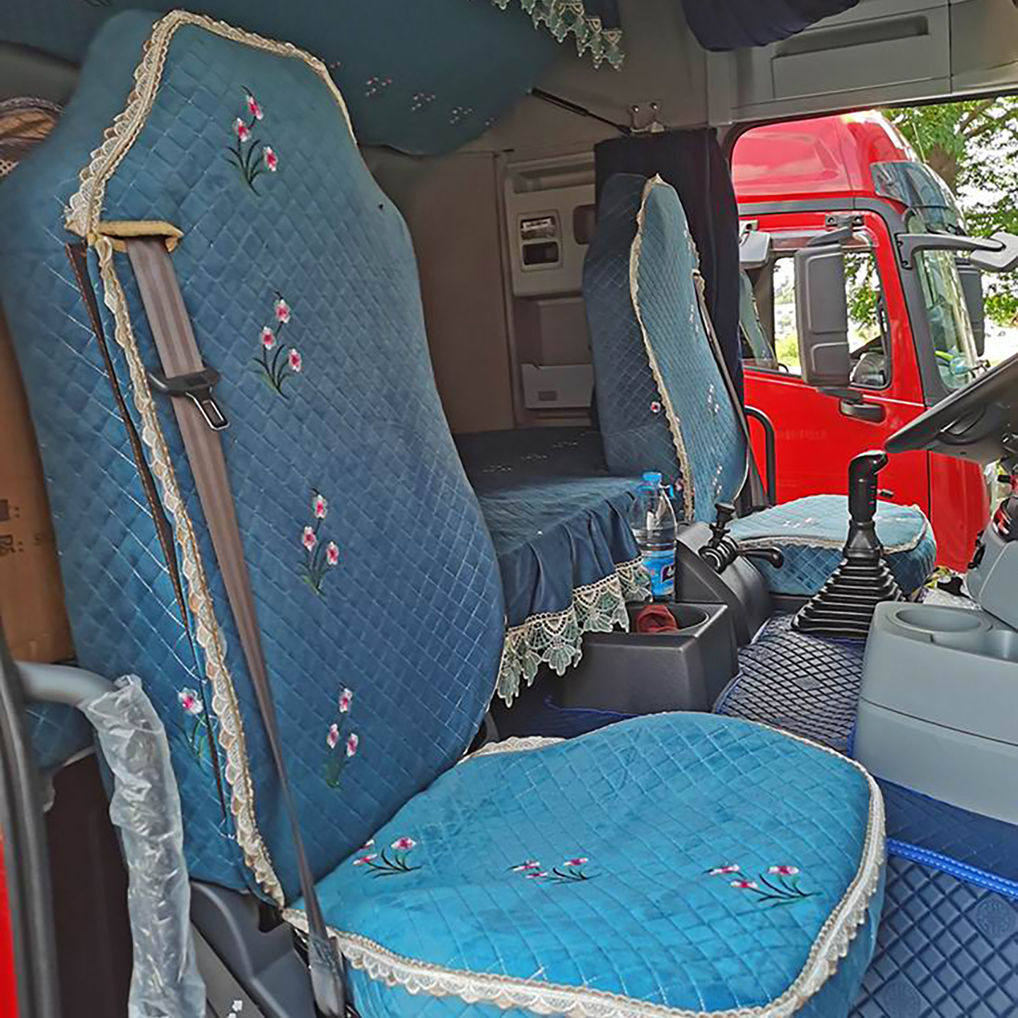 货车解放豪沃欧曼天龙荷兰绒座套