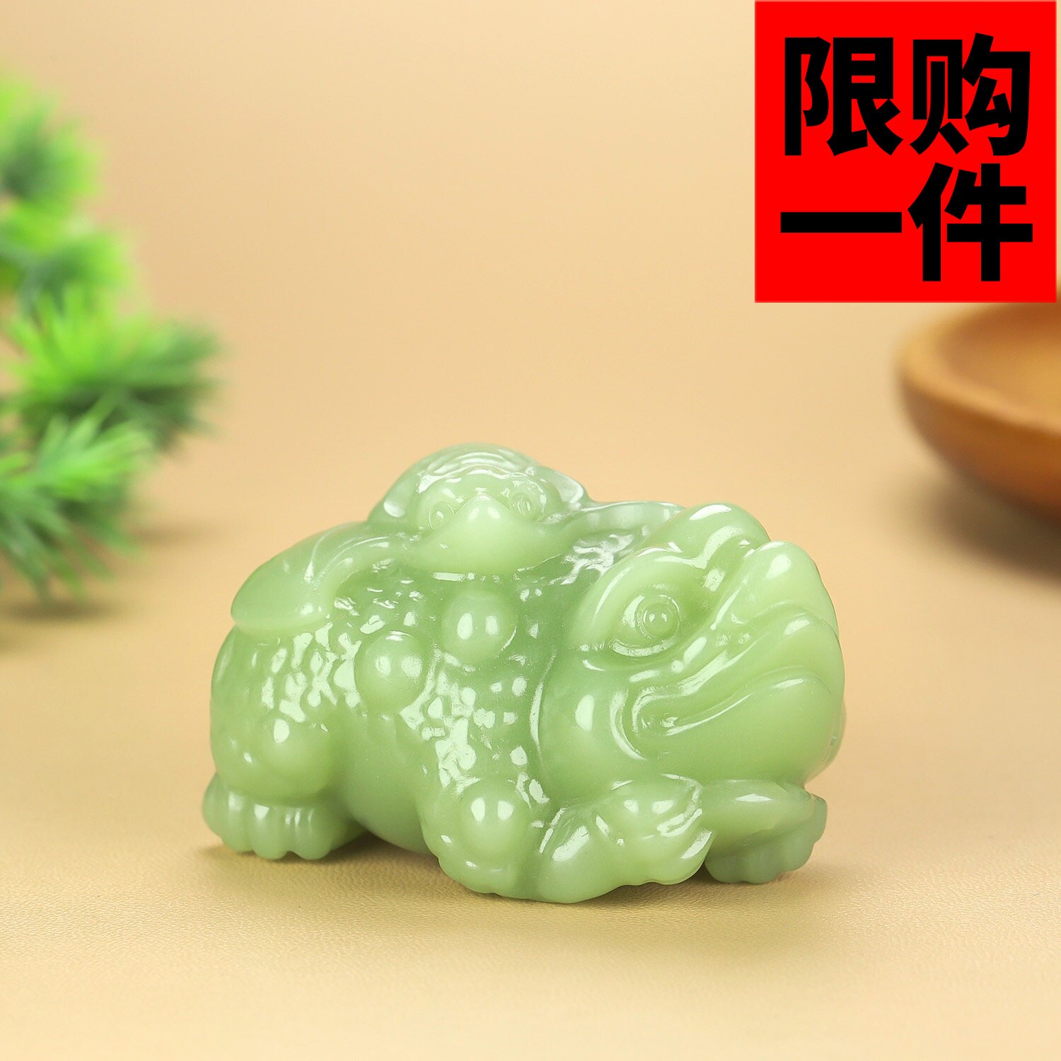 和田玉晴水金蟾献福手把件且末蓝蝙蝠三足蟾把件玉富贵缠身手玩件