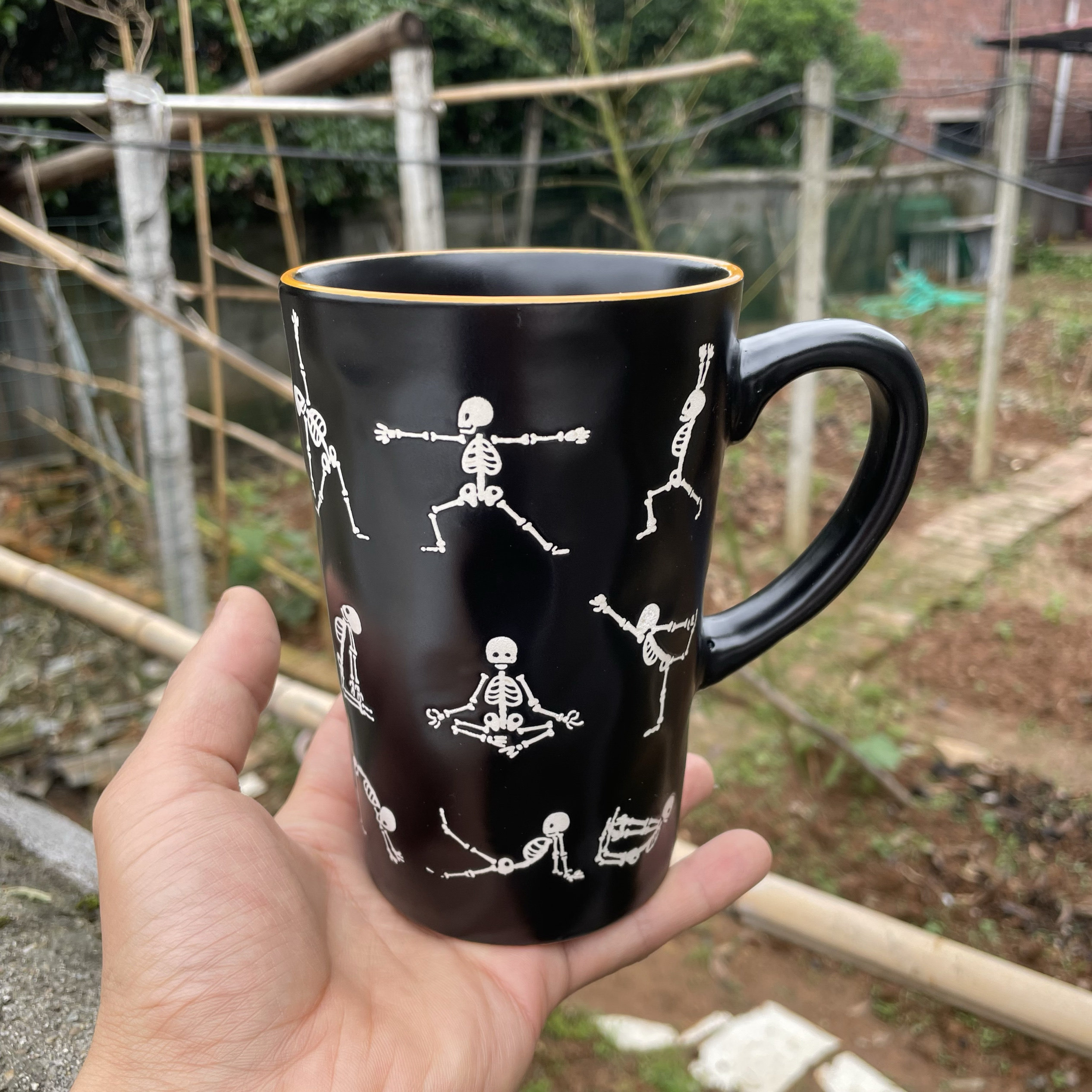 美式浮雕跳舞骷髅陶瓷斗笠高杯马克杯轻奢哑光喝水杯万圣节活动杯